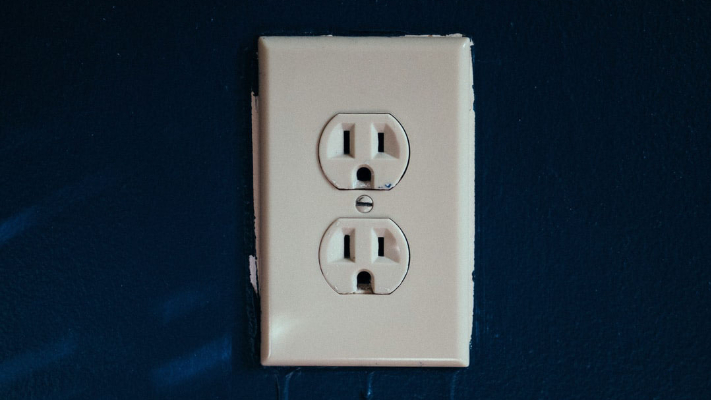 electrical contractor