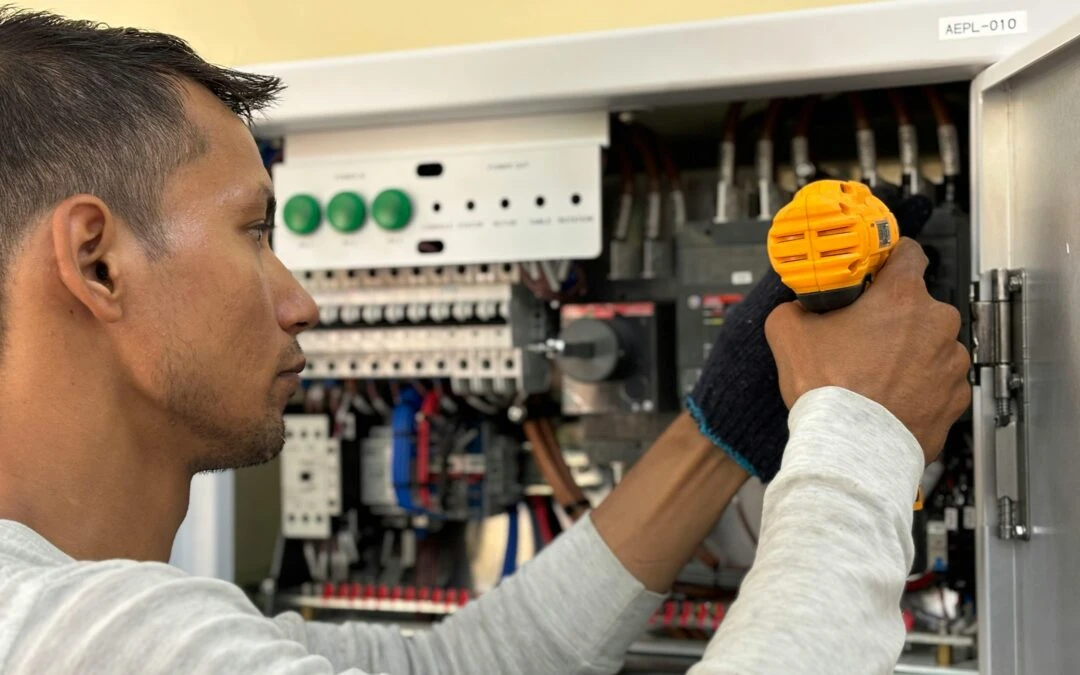 Emergency Electrical Services: When to Call an Expert